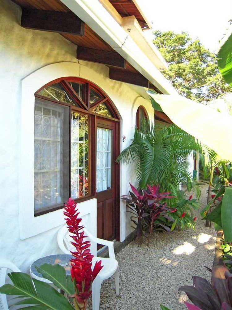Hotel Flores (Adults Only) Tamarindo Esterno foto