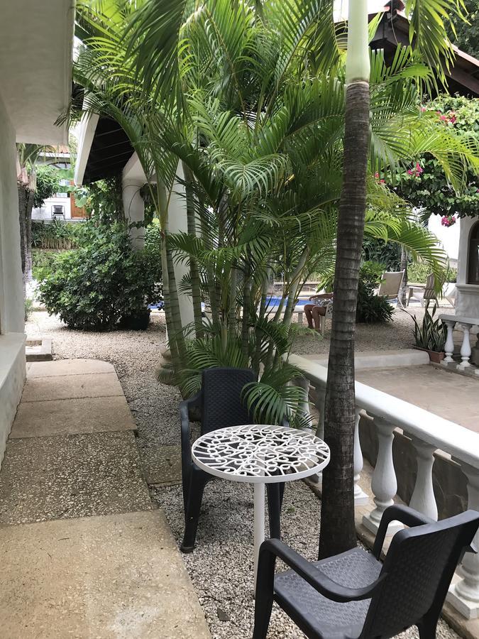 Hotel Flores (Adults Only) Tamarindo Esterno foto