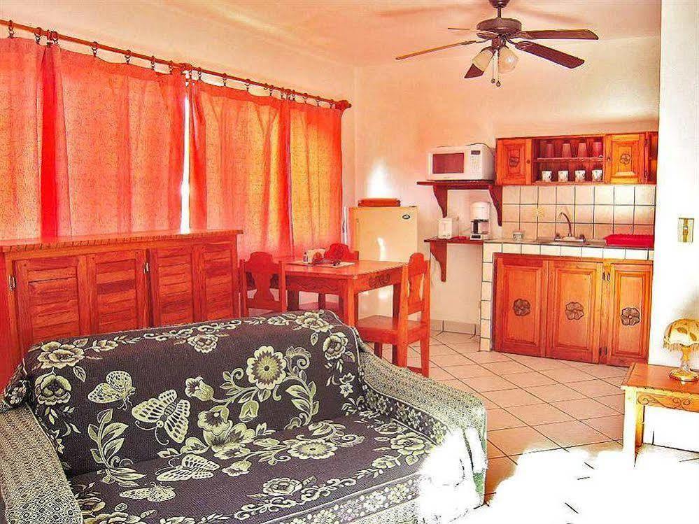Hotel Flores (Adults Only) Tamarindo Esterno foto