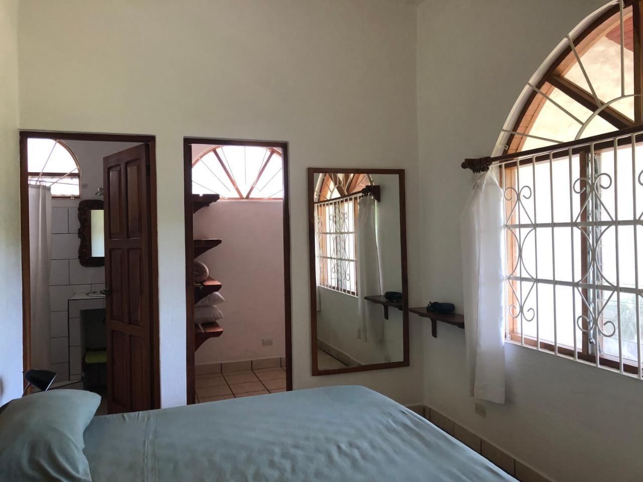 Hotel Flores (Adults Only) Tamarindo Esterno foto